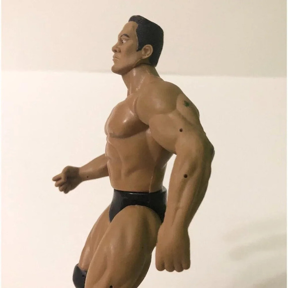 Vintage 1996 The Rock WWF Wrestling Action Figure Dwayne Johnson Jakks Loose - Picture 12 of 16